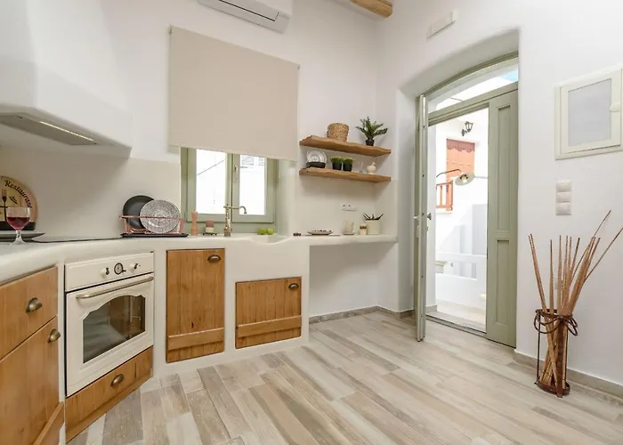 Aegean White Apartment Naxos City