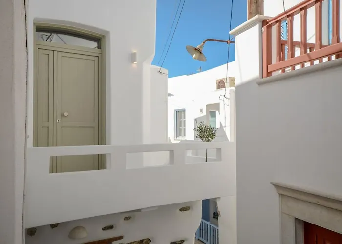Aegean White Apartment Naxos City