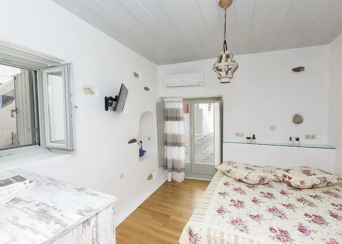 Aegean White Apartment *