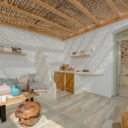 Aegean White Apartment *