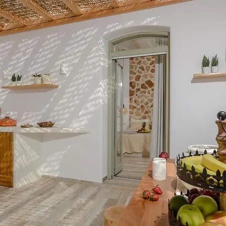 Aegean White * Naxos City