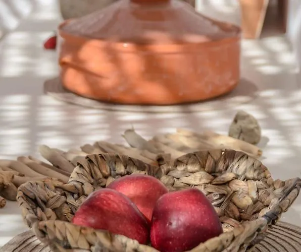 דירה Aegean White